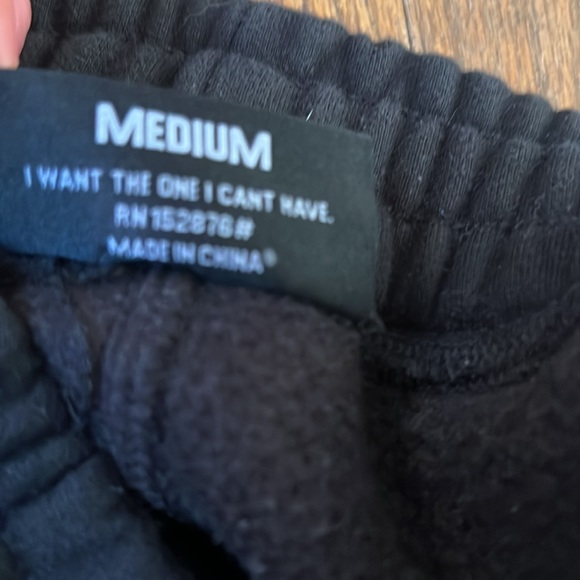 Pleasures sweatpants - men’s medium - Picture 4 of 6